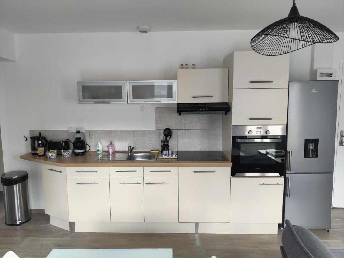 Appartement T3 PLUME Hyper centre d'ERNÉE Esterno foto